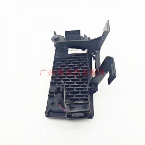 For Renault Front Bumper Adaptive Cruise Control Module 284625684R